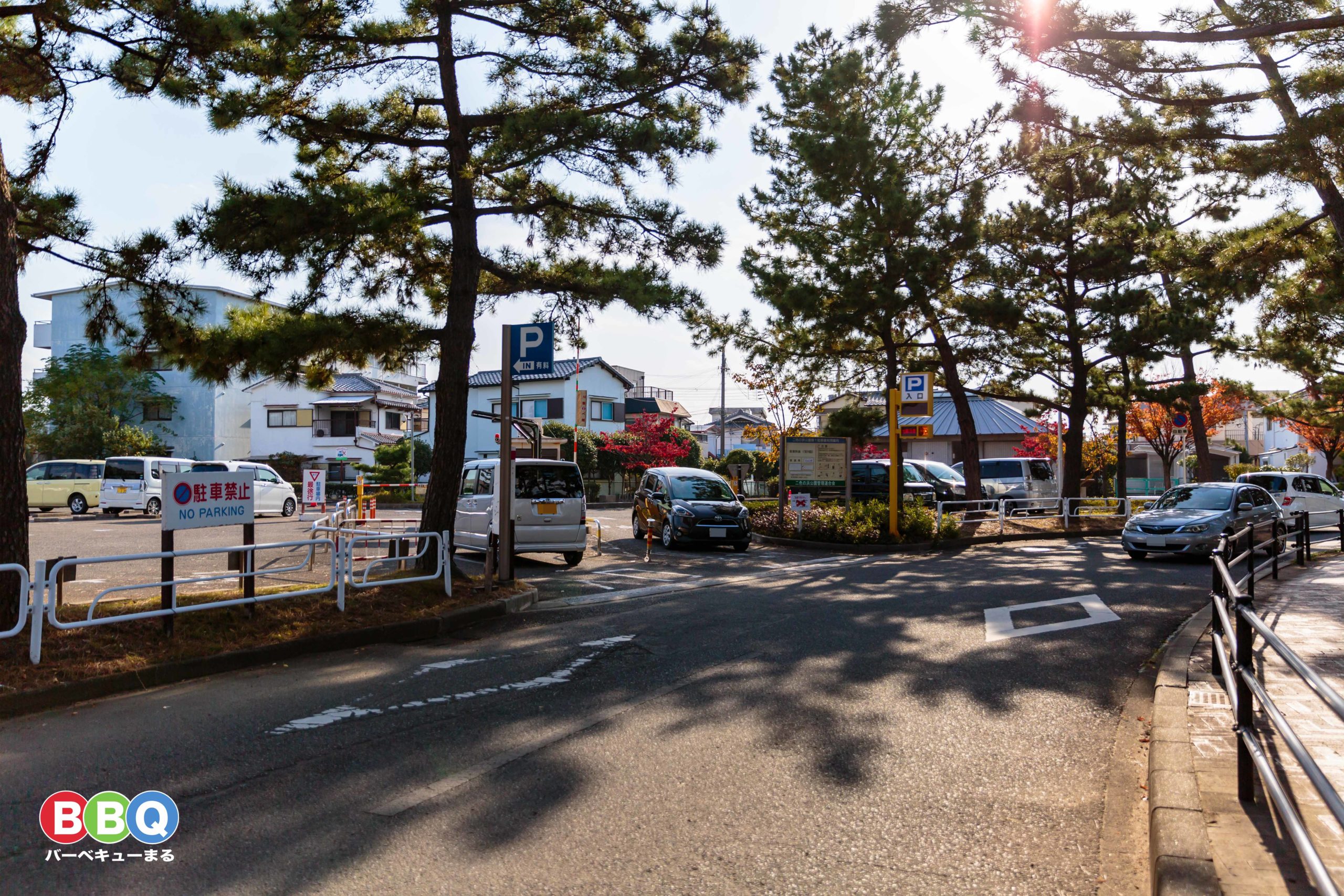 二色の浜公園沢地区最寄りの第一駐車場出入り口